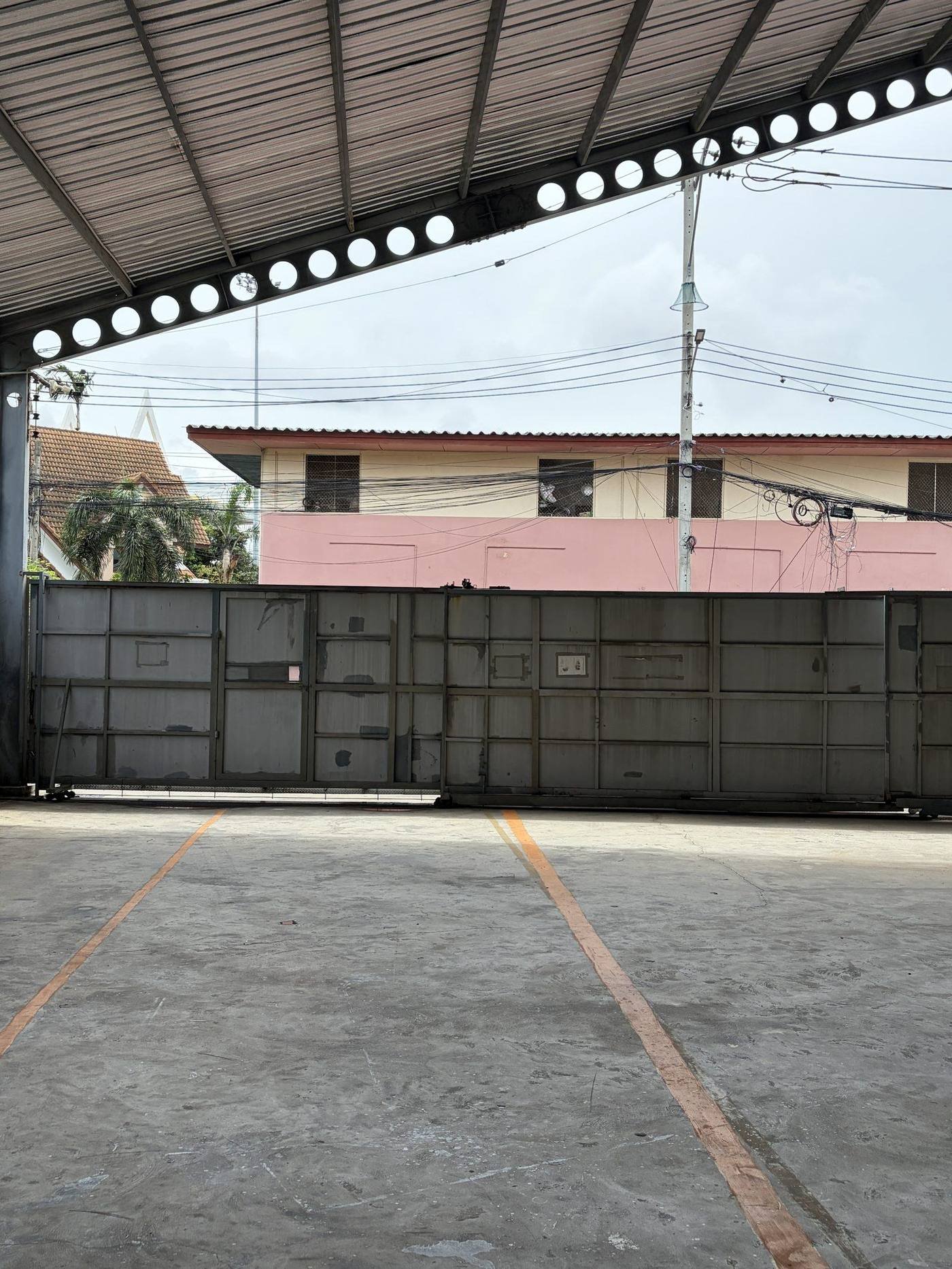 โรงงานผลิตเฟอร์นิเจอร์ กรุงเทพ